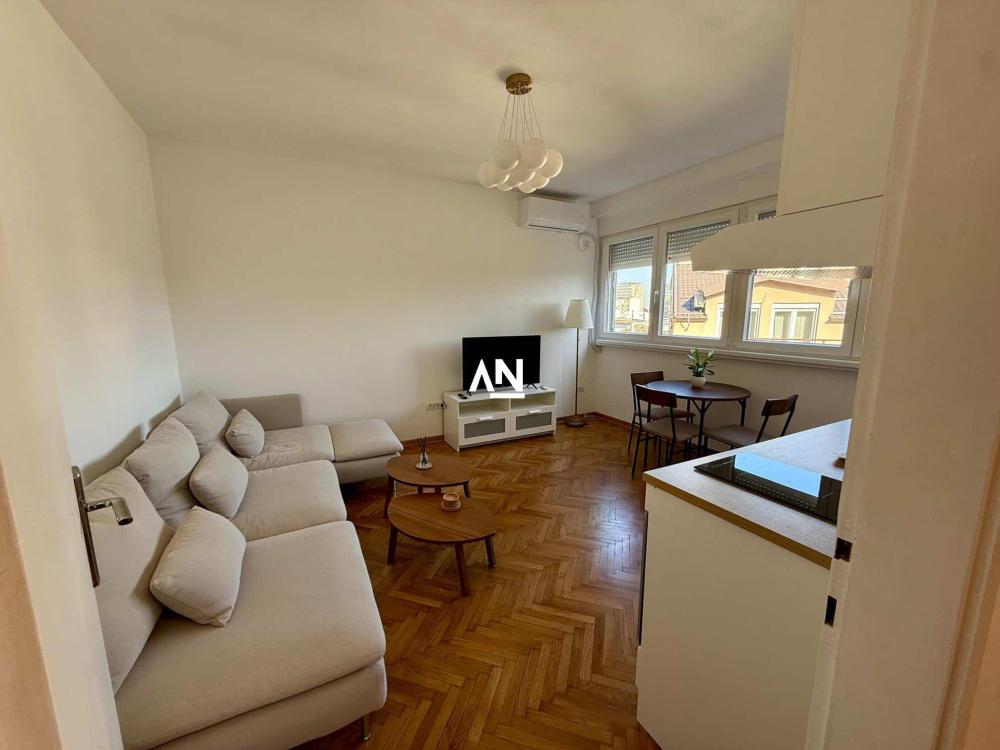 Slika 1 - Vojvode Brane, Dvosoban stan za izdavanje, 35m2, 750€