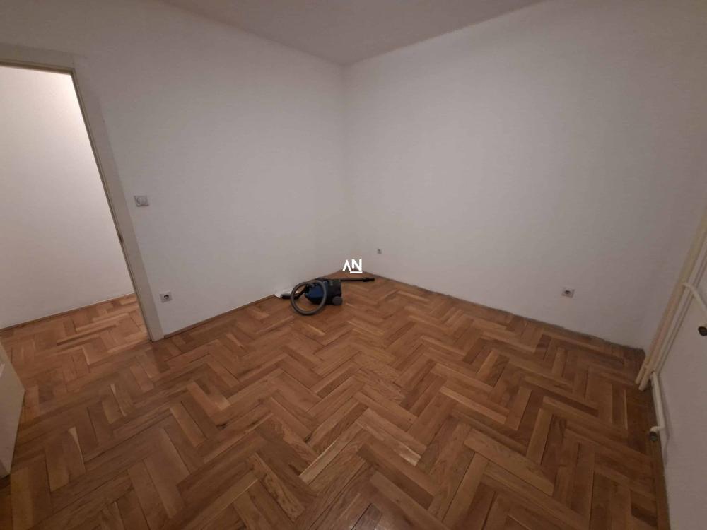 Slika 2 - Jove Ilića, Četvorosoban stan za izdavanje, 80m2, 1.300€