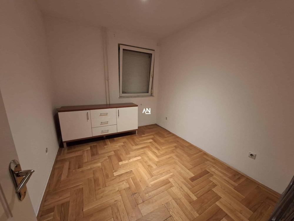 Slika 4 - Jove Ilića, Četvorosoban stan za izdavanje, 80m2, 1.300€