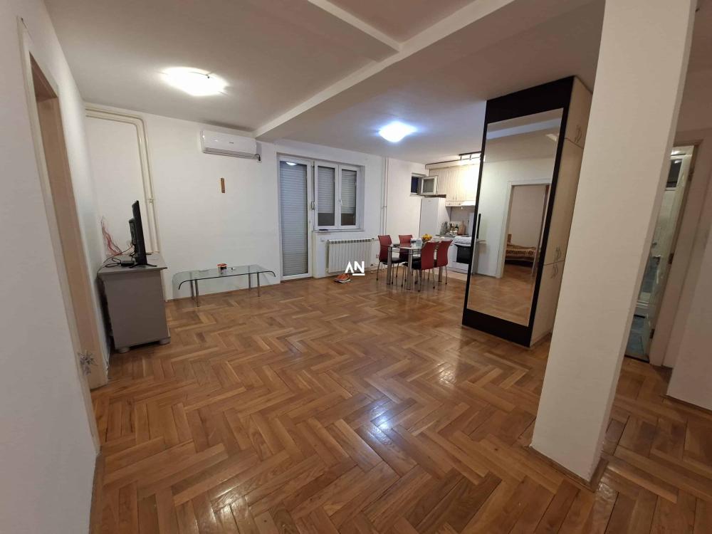 Slika 7 - Jove Ilića, Četvorosoban stan za izdavanje, 80m2, 1.300€