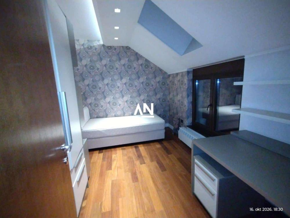 Slika 7 - Šumatovačka, Četvorosoban stan za izdavanje, 120m2, 2.000€
