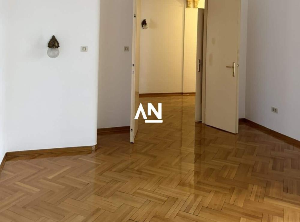 Slika 2 - Prote Mateje, Petosoban stan za izdavanje, 150m2, 2.500€