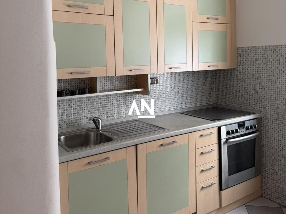 Slika 8 - Prote Mateje, Petosoban stan za izdavanje, 150m2, 2.500€