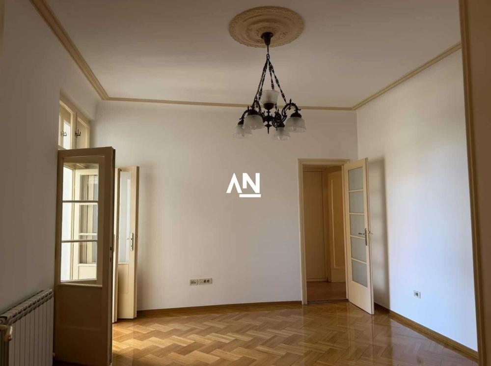 Slika 1 - Prote Mateje, Petosoban stan za izdavanje, 150m2, 2.500€