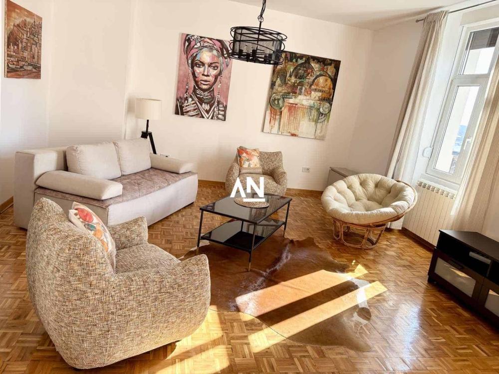 Slika 1 - Maršala Birjuzova, Trosoban stan za izdavanje, 144m2, 2.000€
