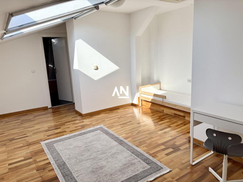Slika 10 - Maršala Birjuzova, Trosoban stan za izdavanje, 144m2, 2.000€