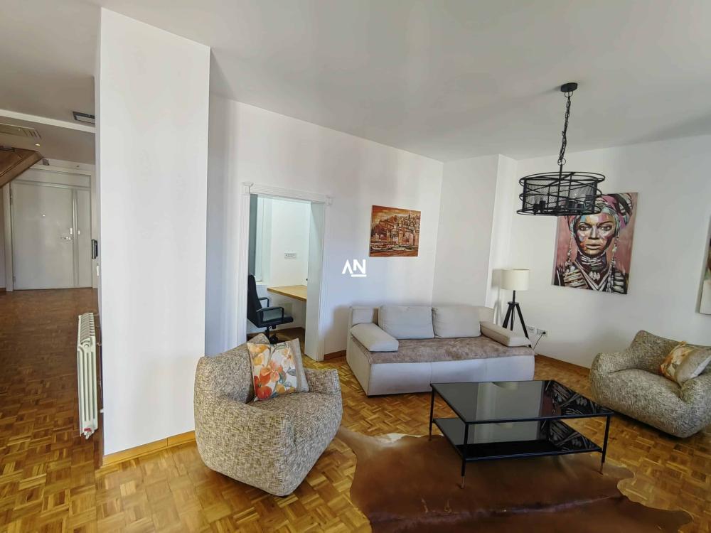 Slika 4 - Maršala Birjuzova, Trosoban stan za izdavanje, 144m2, 2.000€