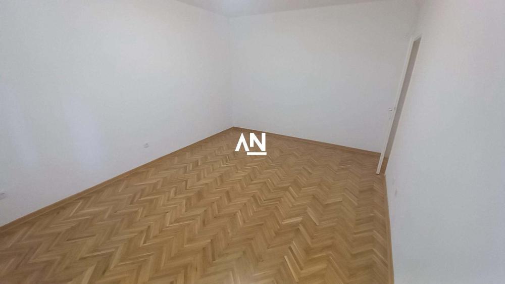 Slika 2 - Zemunska, Dvosoban stan za izdavanje, 56m2, 690€