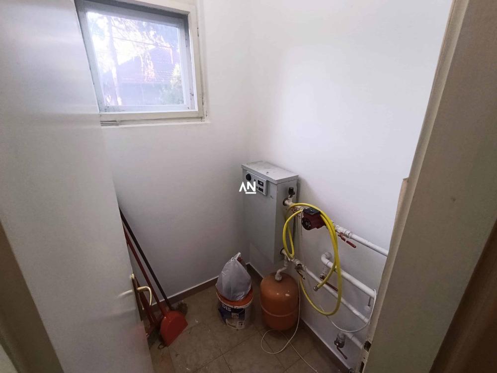 Slika 6 - Kronštatska, Četvorosoban stan za izdavanje, 104m2, 1.500€