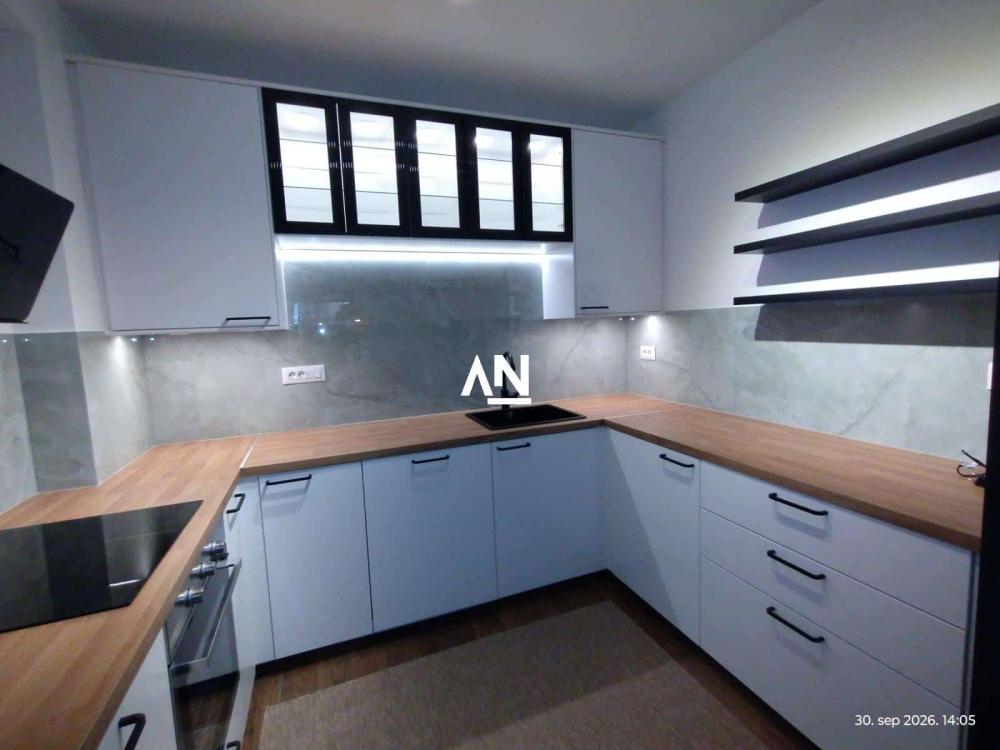 Slika 4 - Loznička, Trosoban stan za izdavanje, 99m2, 1.900€
