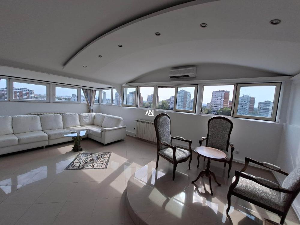 Slika 7 - Jurija Gagarina, Trosoban stan za izdavanje, 150m2, 1.500€