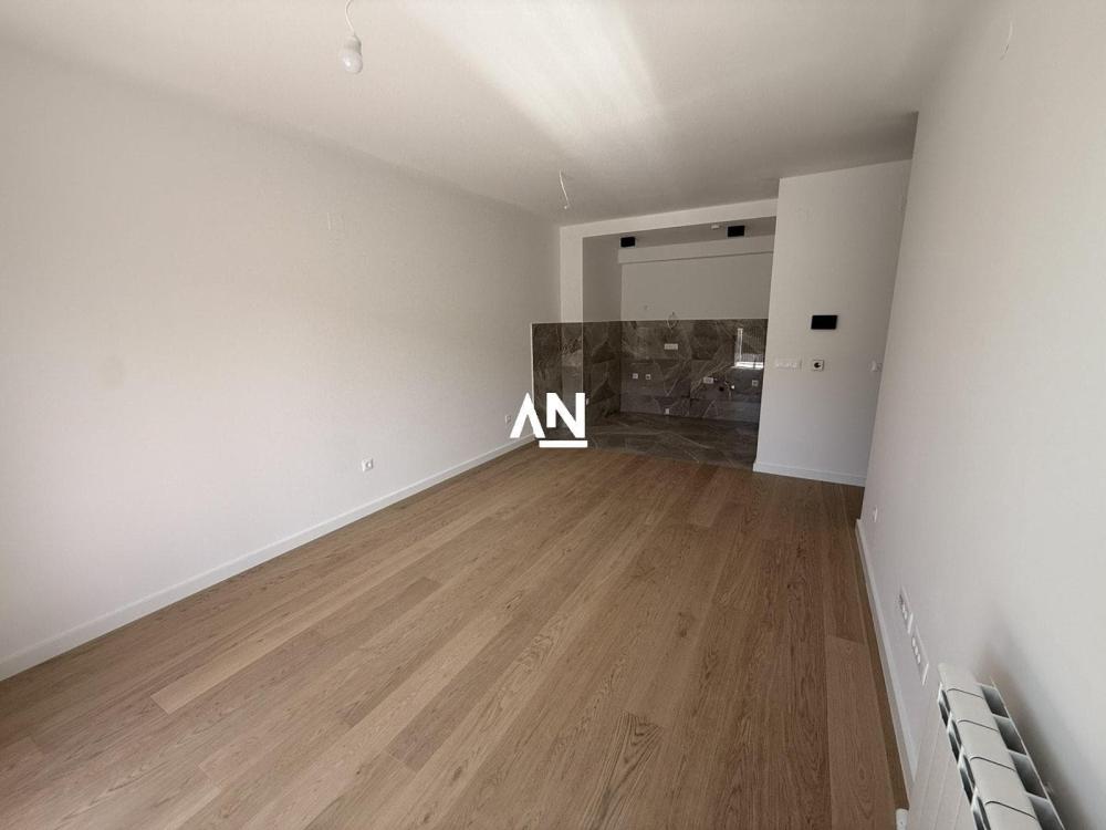 Slika 1 - Đorđa Stanojevića, Dvosoban stan za izdavanje, 49m2, 700€