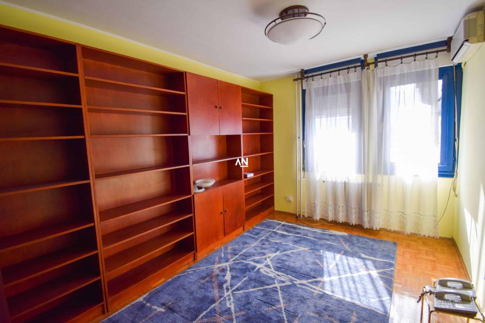 Slika 3 - Bulevar Despota Stefana, Četvorosoban stan za izdavanje, 107m2, 1.000€