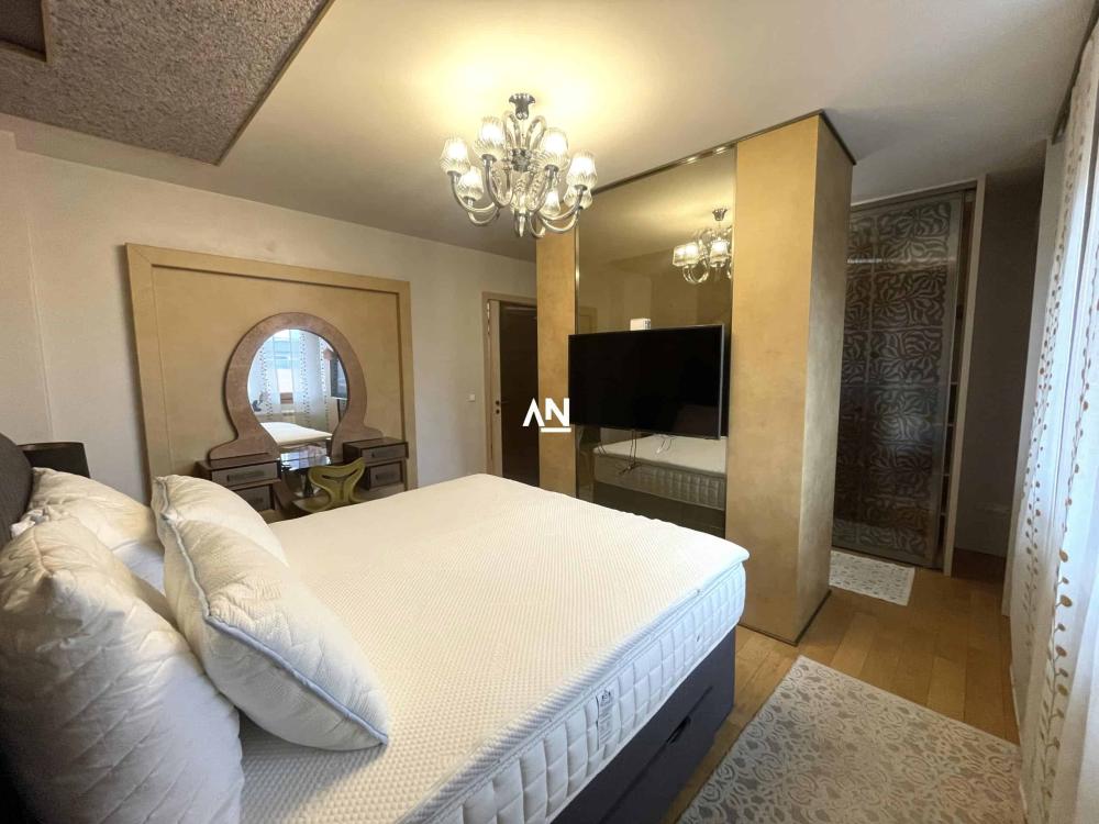 Slika 8 - Uroša Martinovića, Četvorosoban stan za izdavanje, 168m2, 3.000€