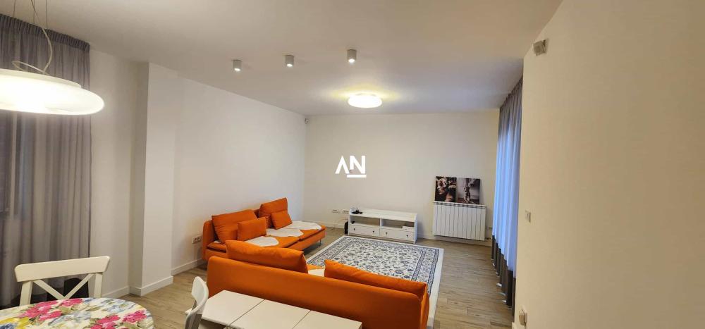Slika 6 - Banjičkih žrtava,  Kuća za izdavanje, 220m2, 3.500€