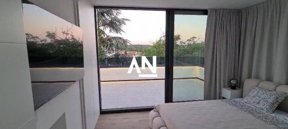 Slika 8 - Velisava Vulovića, Trosoban stan za izdavanje, 360m2, 2.500€