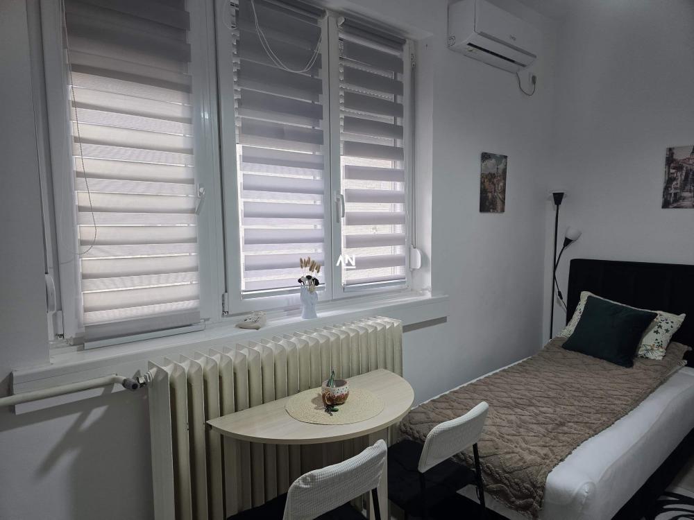 Glavna slika -Kralja Petra, Jednosoban stan na prodaju, 15m2, 120.000€
