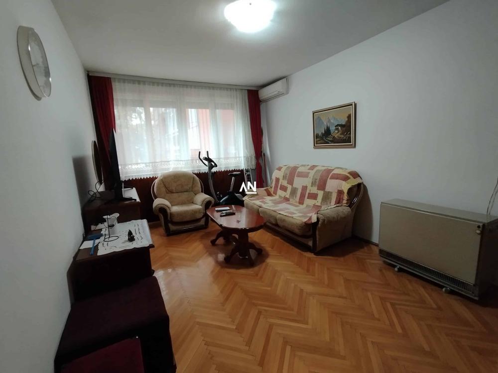 Slika 1 - Pere Ćetkovića, Dvosoban stan na prodaju, 56m2, 153.000€