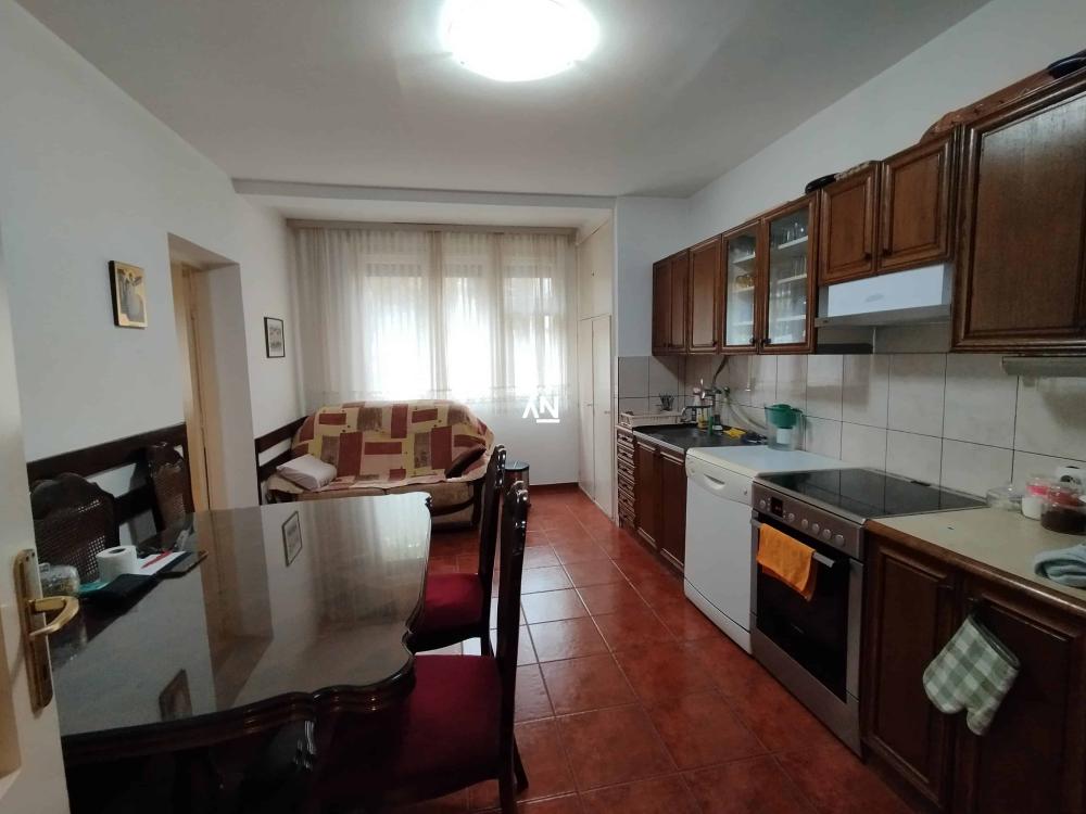 Slika 5 - Pere Ćetkovića, Dvosoban stan na prodaju, 56m2, 153.000€