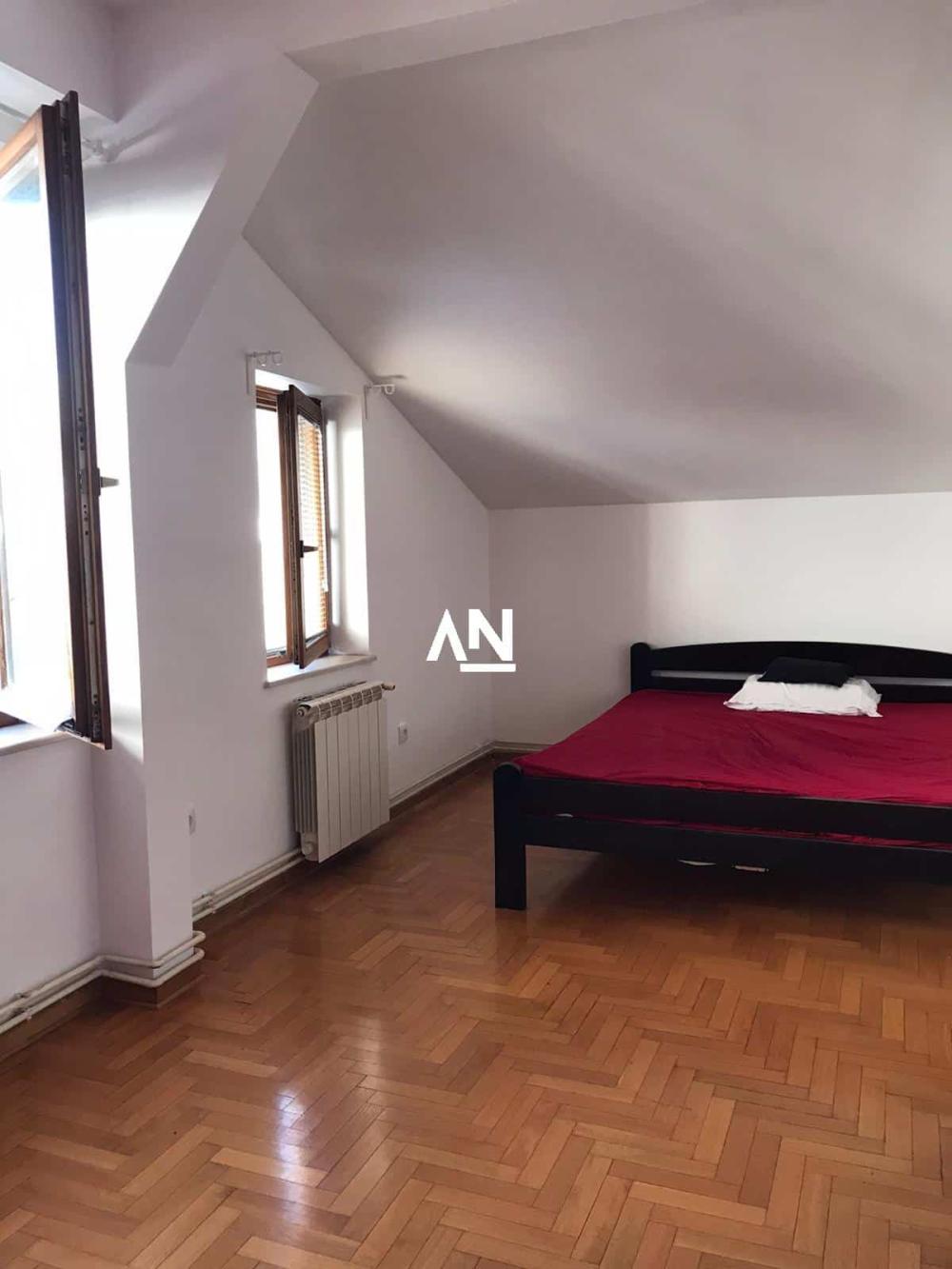 Slika 3 - Bulevar oslobođenja,  Kuća na prodaju, 254m2, 1.500.000€