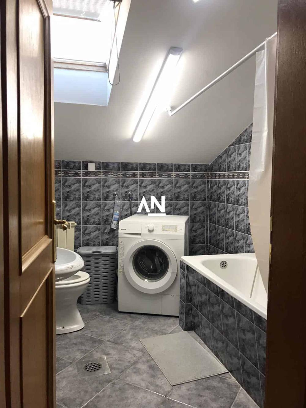Slika 4 - Bulevar oslobođenja,  Kuća na prodaju, 254m2, 1.500.000€