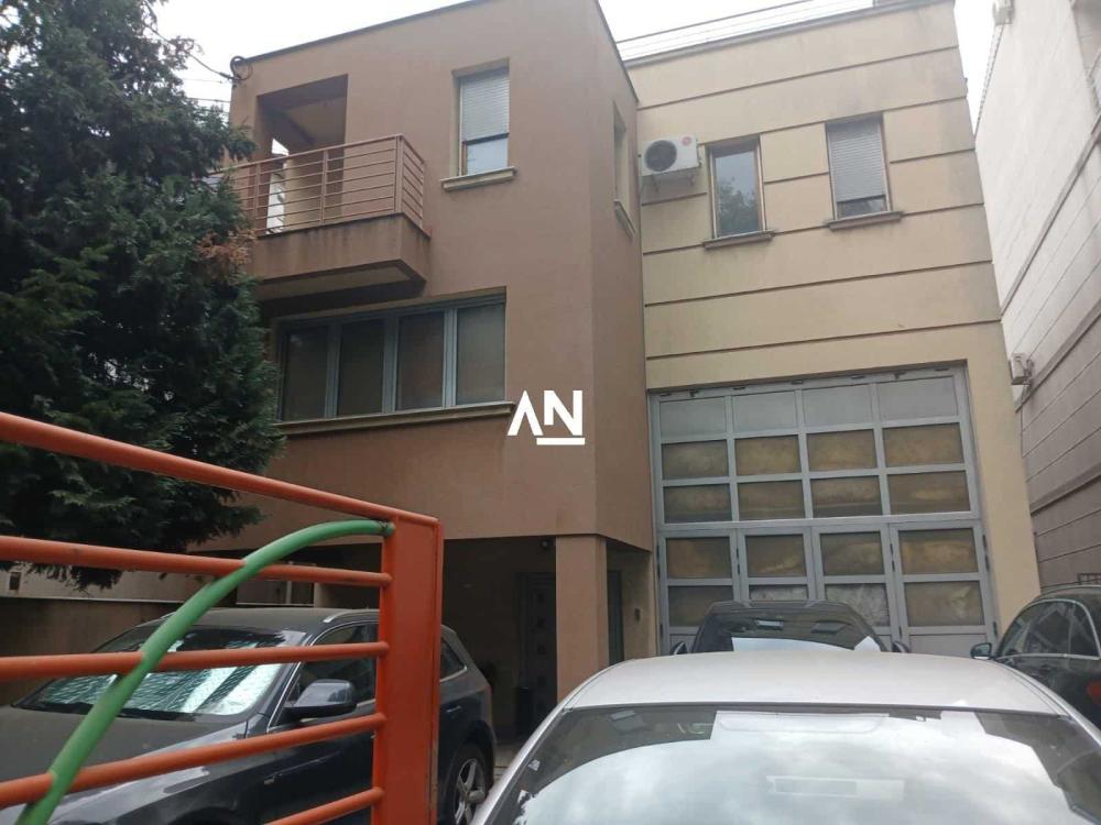 Slika 7 - Bulevar oslobođenja,  Kuća na prodaju, 254m2, 1.500.000€