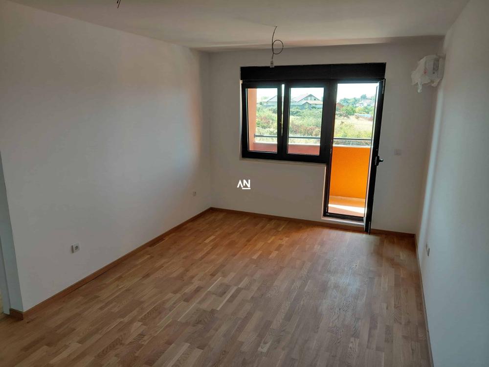 Slika 3 - Nine Kirsanove, Dvosoban stan na prodaju, 47m2, 129.000€
