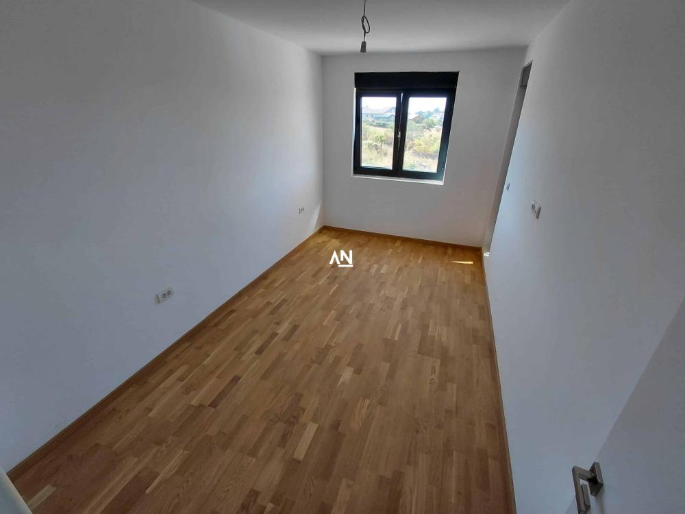 Slika 4 - Nine Kirsanove, Dvosoban stan na prodaju, 47m2, 129.000€