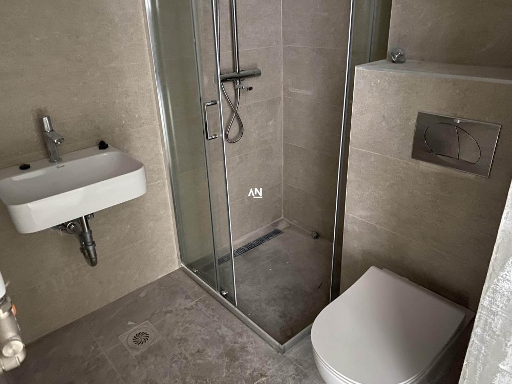 Slika 4 - Mirka Milojkovića, Trosoban stan na prodaju, 75m2, 205.000€