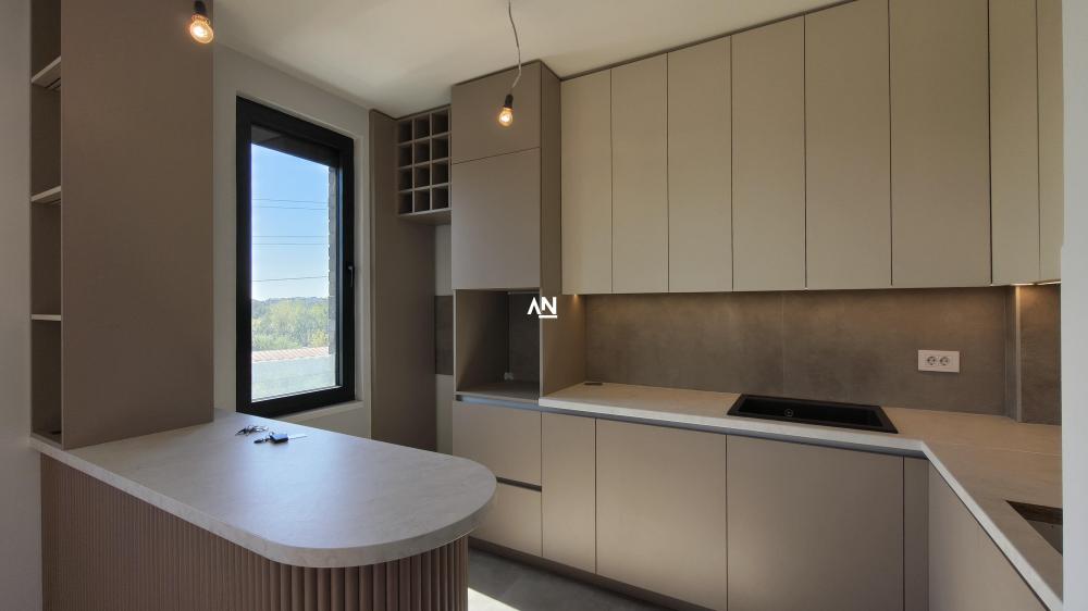 Slika 9 - Jurija Gagarina, Četvorosoban stan na prodaju, 83m2, 379.725€