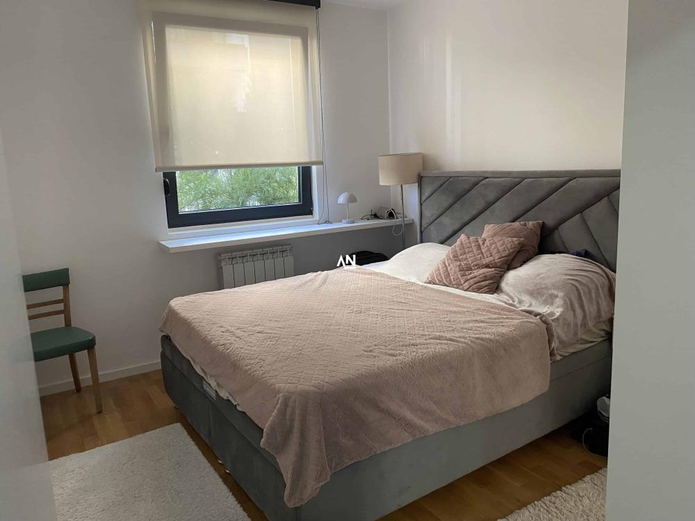 Slika 2 - Mirka Milojkovića, Trosoban stan na prodaju, 67m2, 230.000€