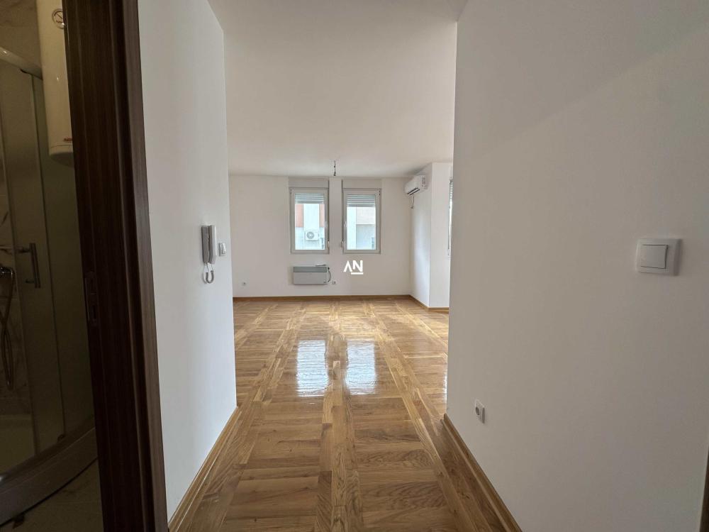 Slika 2 - Milića od Mačve, Dvosoban stan na prodaju, 57m2, 136.800€