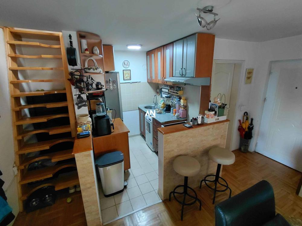 Slika 2 - Vladimira Matijevića, Trosoban stan na prodaju, 64m2, 165.000€