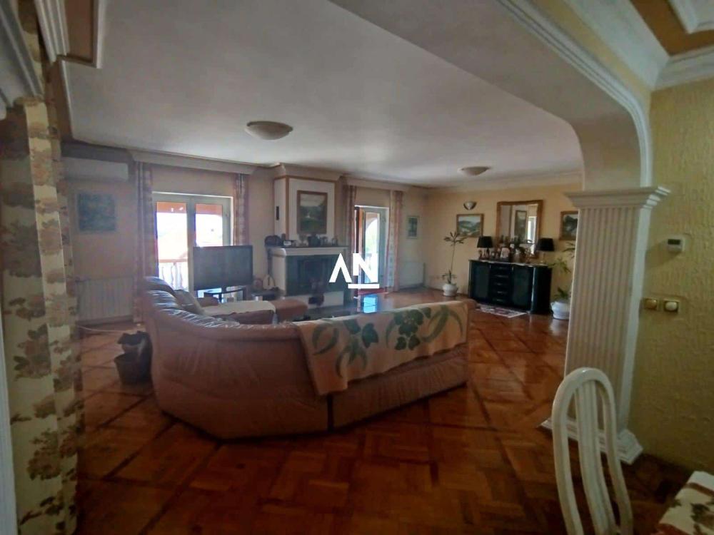 Slika 4 - Kosovskih božura,  Kuća na prodaju, 300m2, 880.000€