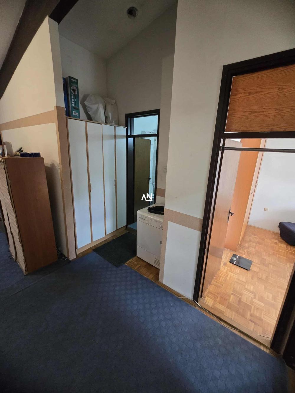Slika 7 - Milana Uzelca, Četvorosoban stan na prodaju, 93m2, 215.000€