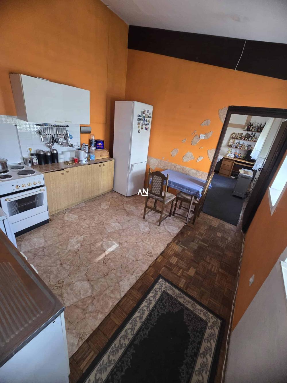 Slika 3 - Milana Uzelca, Četvorosoban stan na prodaju, 93m2, 215.000€