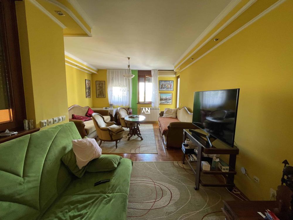 Slika 10 - Ulofa Palmea, Trosoban stan na prodaju, 75m2, 235.000€