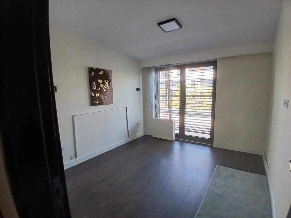 Slika 6 - Niška, Petosoban stan na prodaju, 198m2, 870.000€