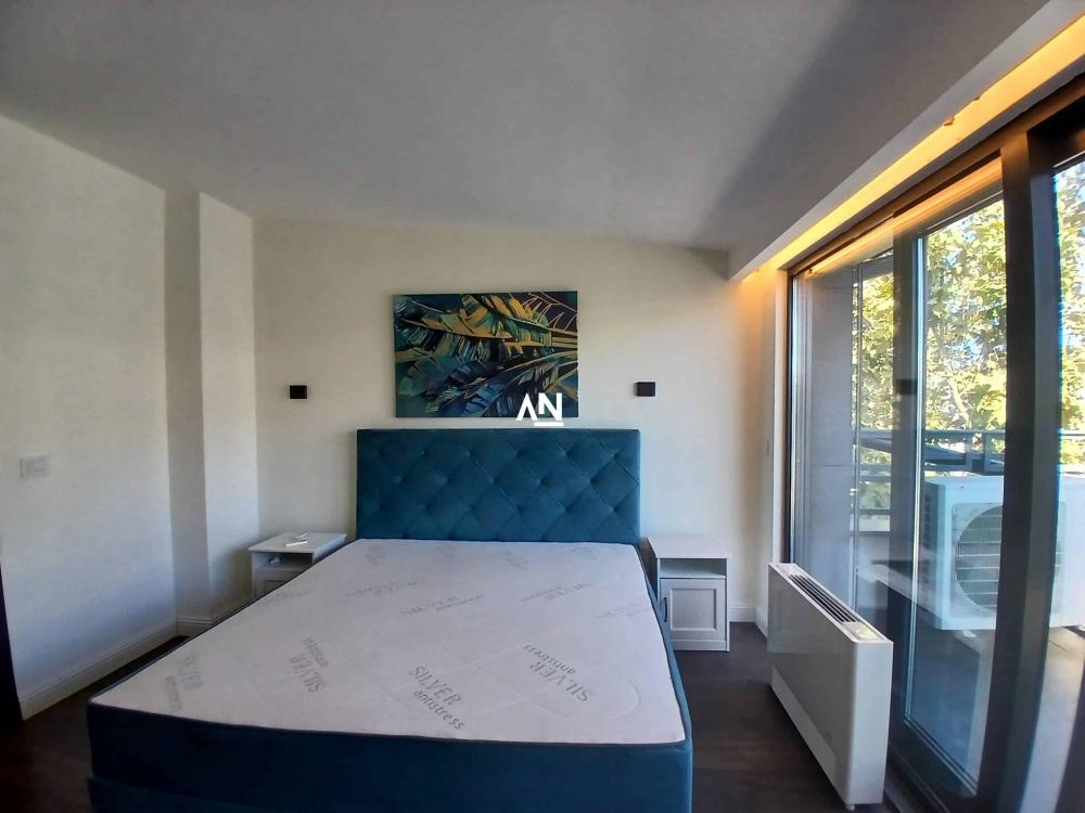 Slika 5 - Niška, Petosoban stan na prodaju, 198m2, 870.000€