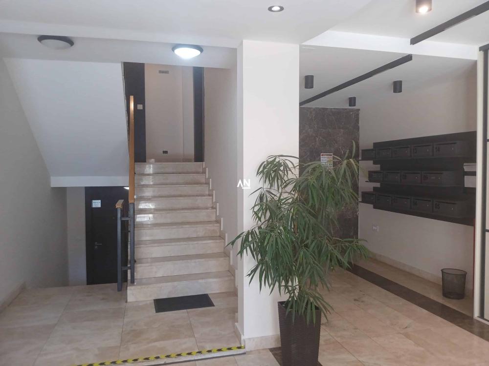 Slika 4 - Niška, Petosoban stan na prodaju, 198m2, 870.000€