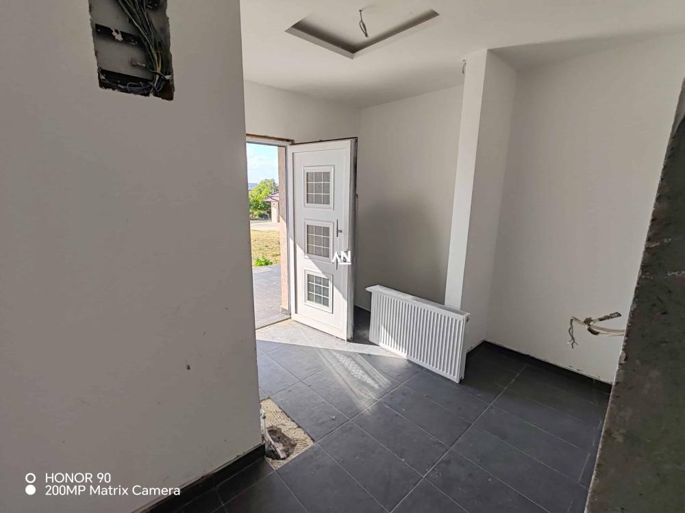 Slika 5 - Živka Stevanovića Žikice,  Kuća na prodaju, 212m2, 185.000€