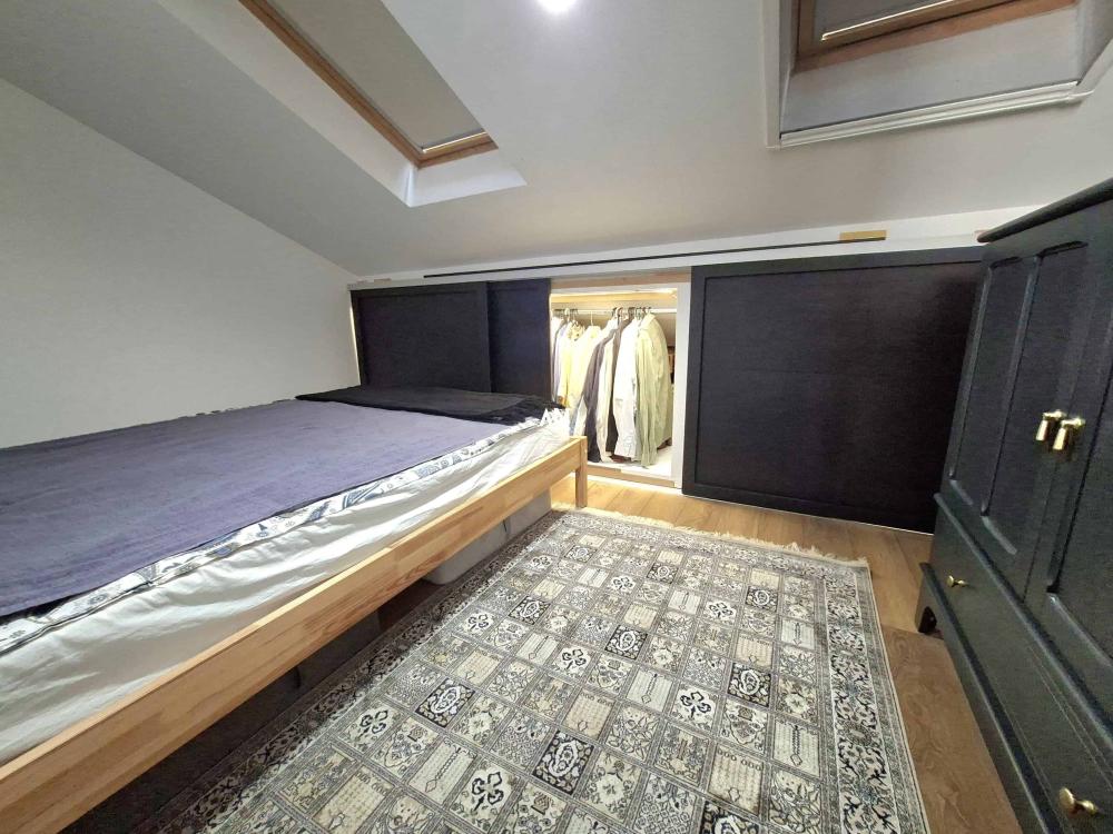 Slika 9 - Ulofa Palmea, Petosoban stan na prodaju, 181m2, 440.000€