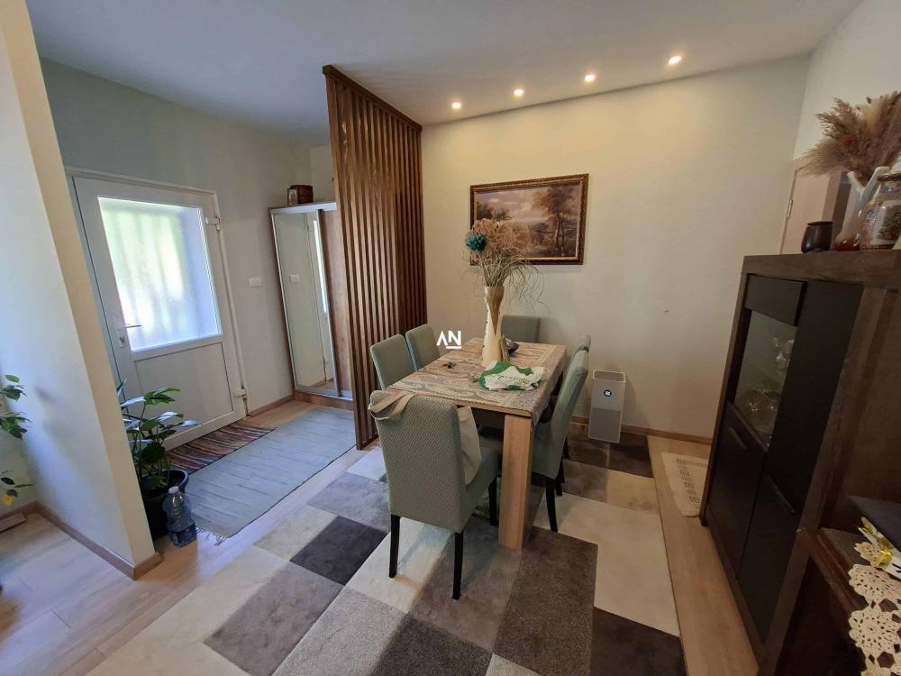 Slika 2 - Krajiška, Trosoban stan na prodaju, 65m2, 165.000€