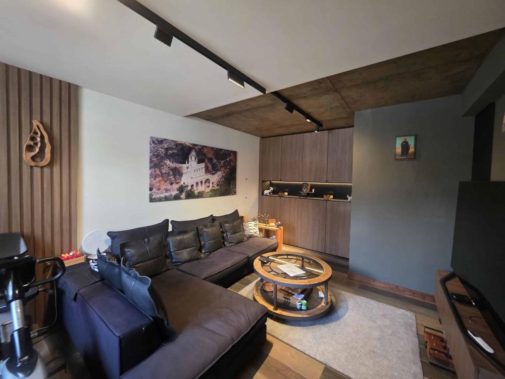 Slika 1 - Toplička, Trosoban stan na prodaju, 80m2, 205.000€