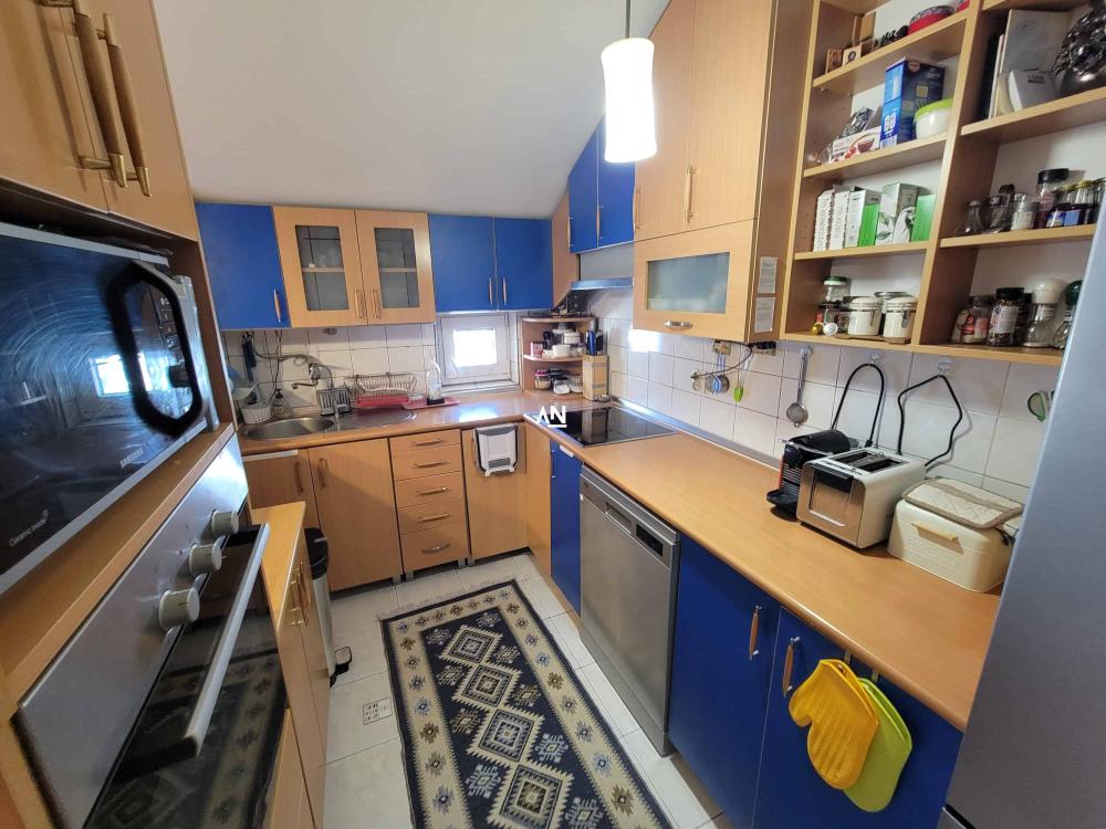 Slika 4 - Čede Mijatovića, Trosoban stan na prodaju, 74m2, 215.000€