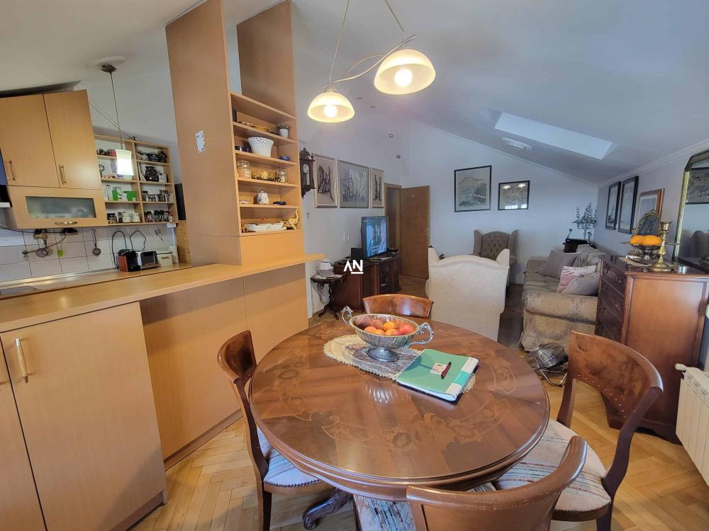 Slika 3 - Čede Mijatovića, Trosoban stan na prodaju, 74m2, 215.000€