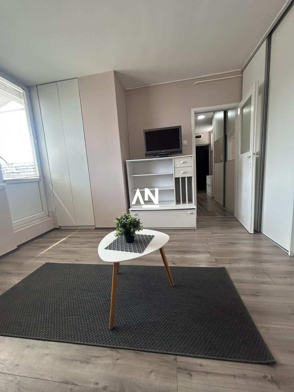 Slika 1 - Bulevar Mihajla Pupina, Jednosoban stan na prodaju, 29m2, 155.000€
