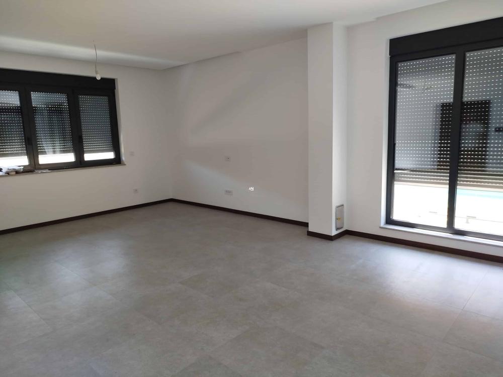 Slika 6 - Braće Stošić,  Kuća na prodaju, 300m2, 550.000€