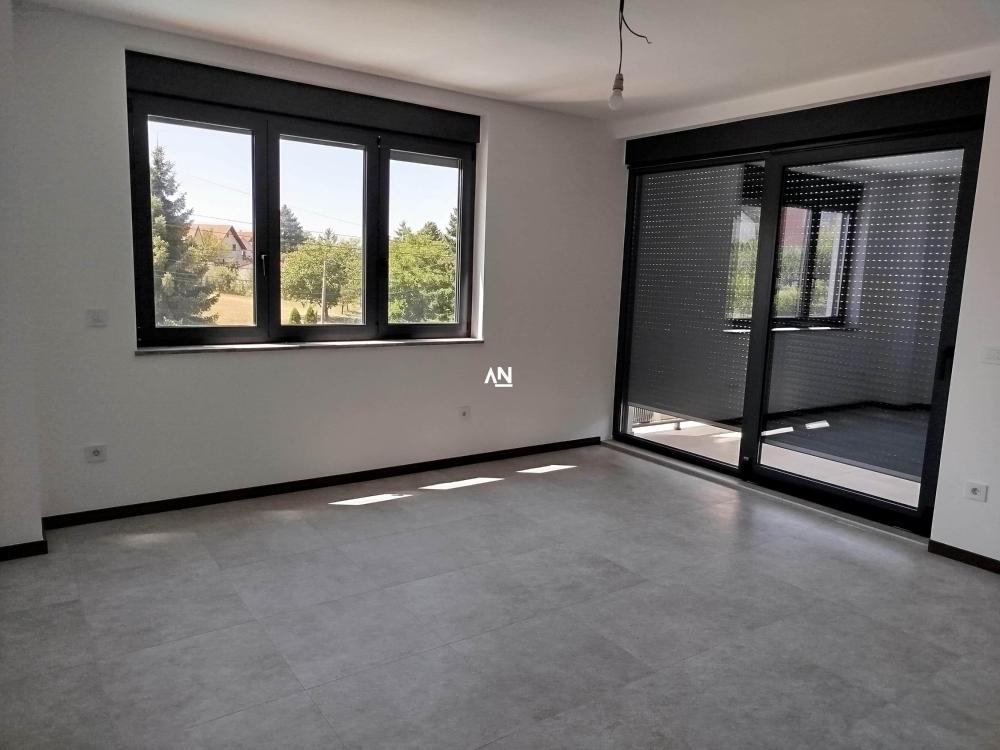 Slika 7 - Braće Stošić,  Kuća na prodaju, 300m2, 550.000€