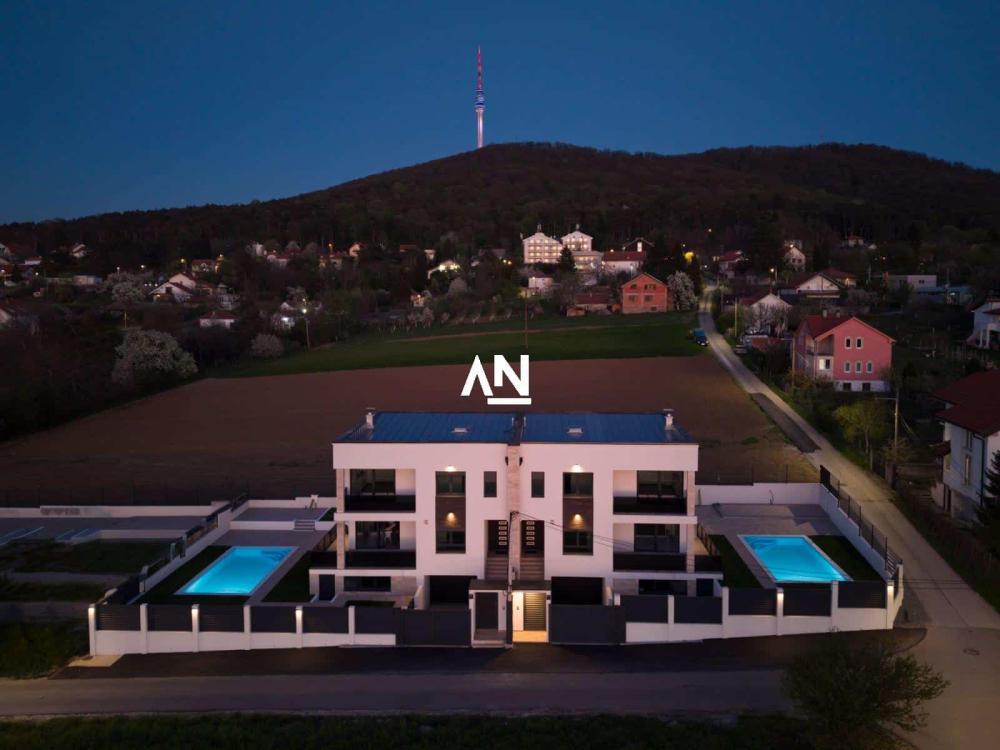 Slika 4 - Braće Stošić,  Kuća na prodaju, 300m2, 550.000€